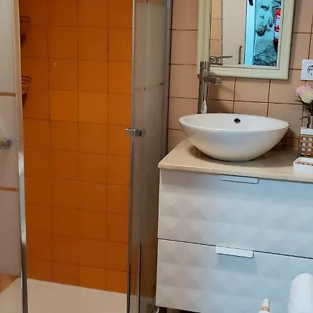 Comfortable With Pool In - 50 M² Apartman Marco de Canavezes